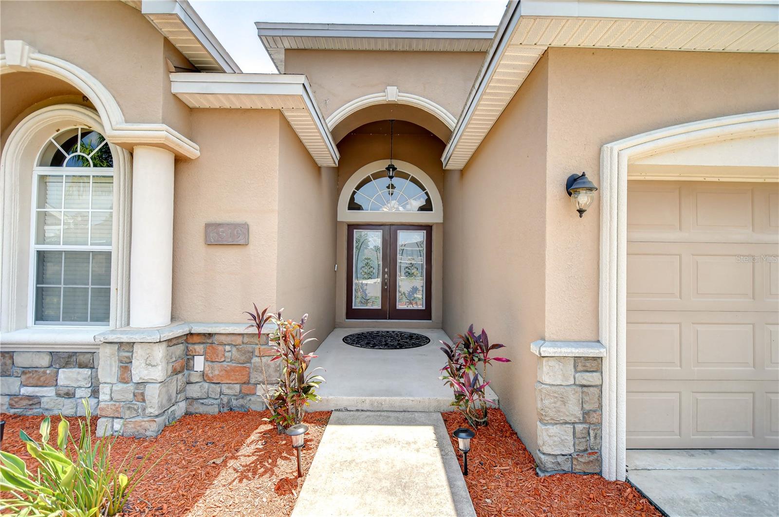 6519 TWIN BRIDGES DRIVE