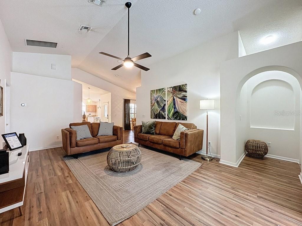 INDIAN CREEK PH 02 - Residential