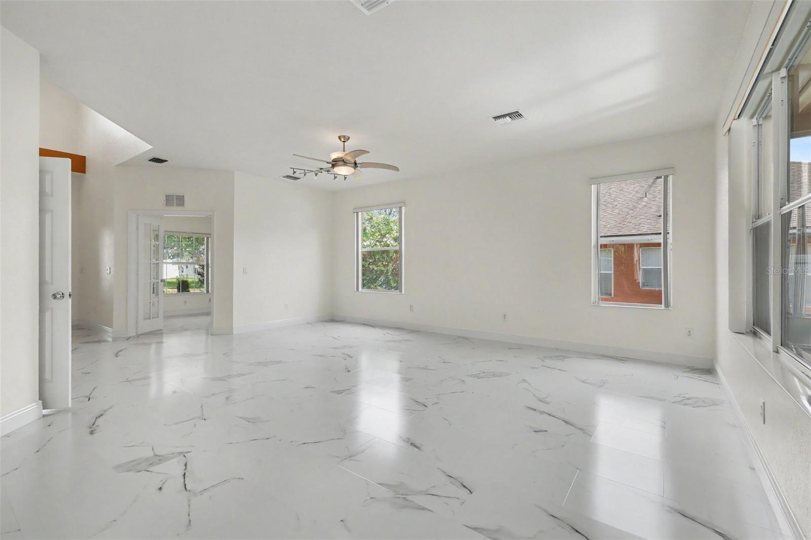 4014 SW 51ST COURT