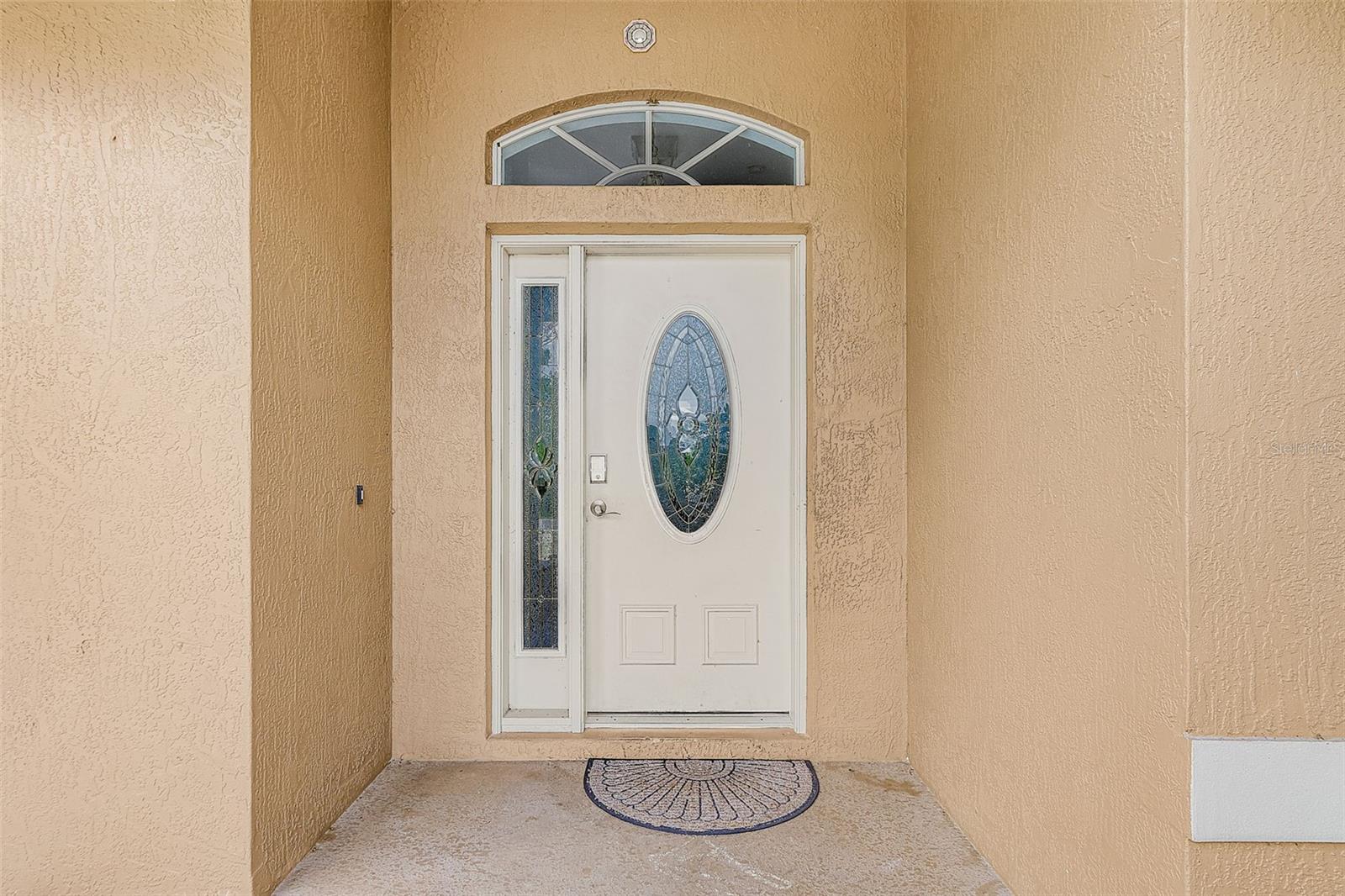 2590 ABBOTSFORD STREET