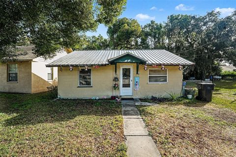 Photo of 2518 Elm Street, Seffner, FL 33584 (MLS # TB8459641)