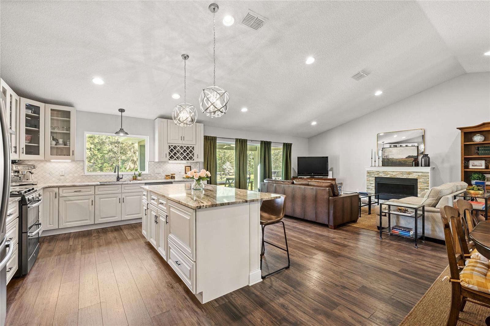 DEER PARK SUB - Residential