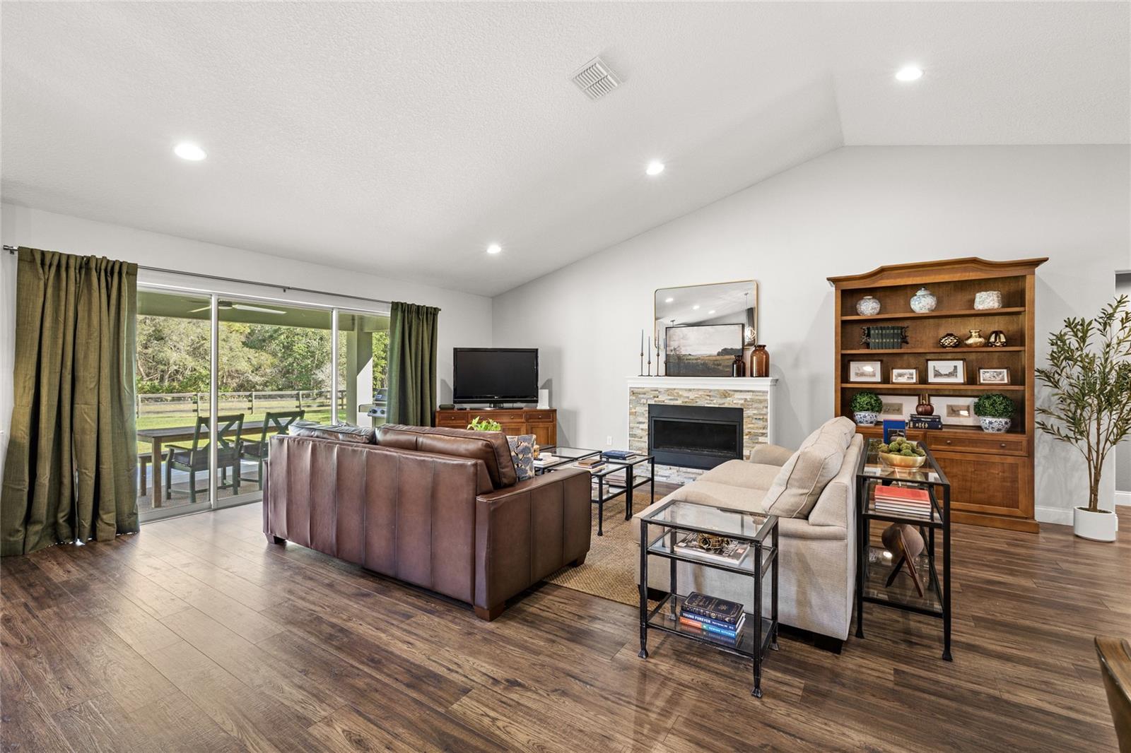 DEER PARK SUB - Residential