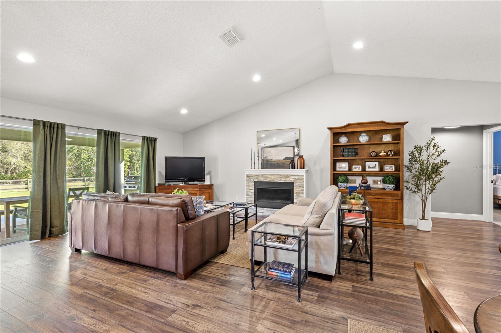 DEER PARK SUB - Residential