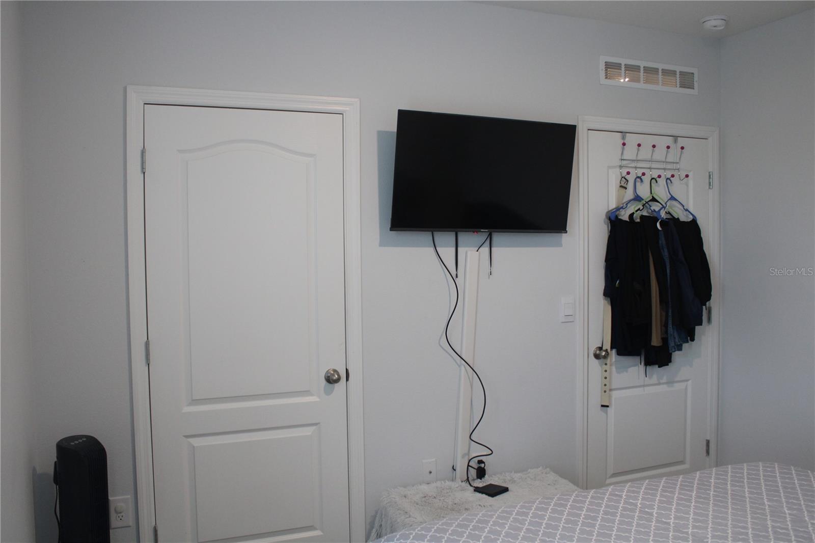 VICTORIA OAKS PH B - Residential