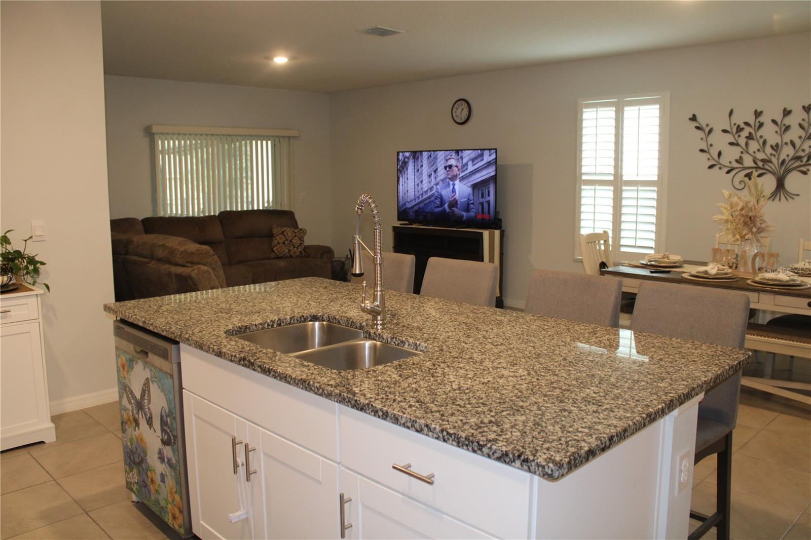 VICTORIA OAKS PH B - Residential