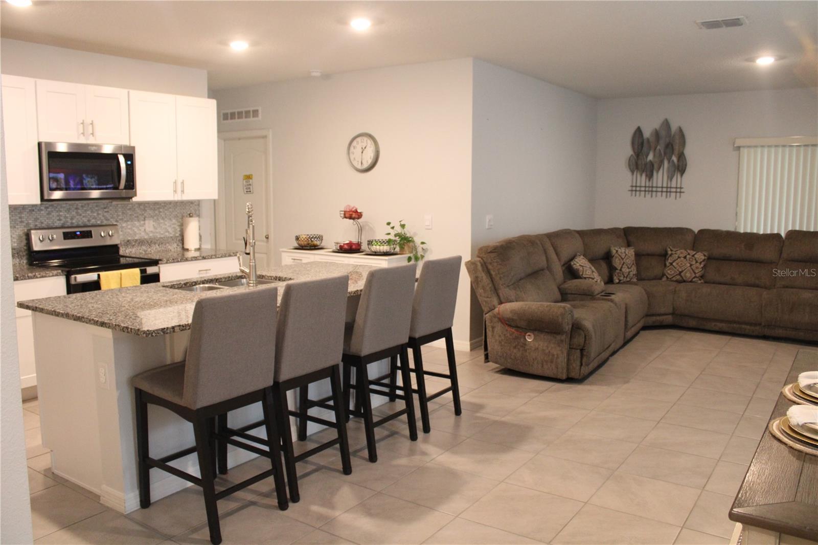 VICTORIA OAKS PH B - Residential