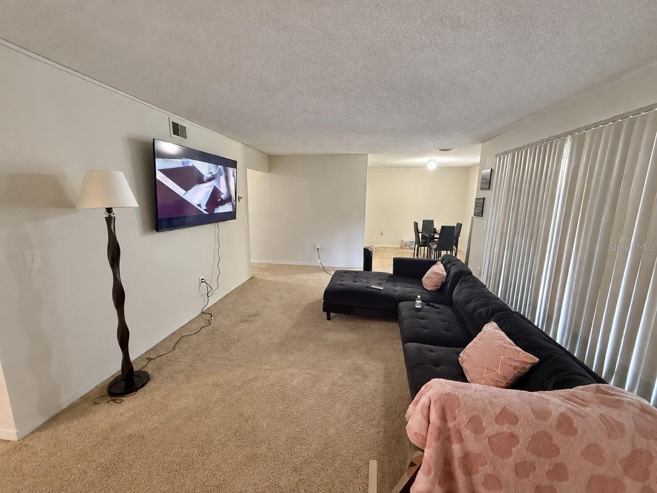 Casas a venda 3 - Jen Dantas 4171 VERSAILLES DRIVE 4171G