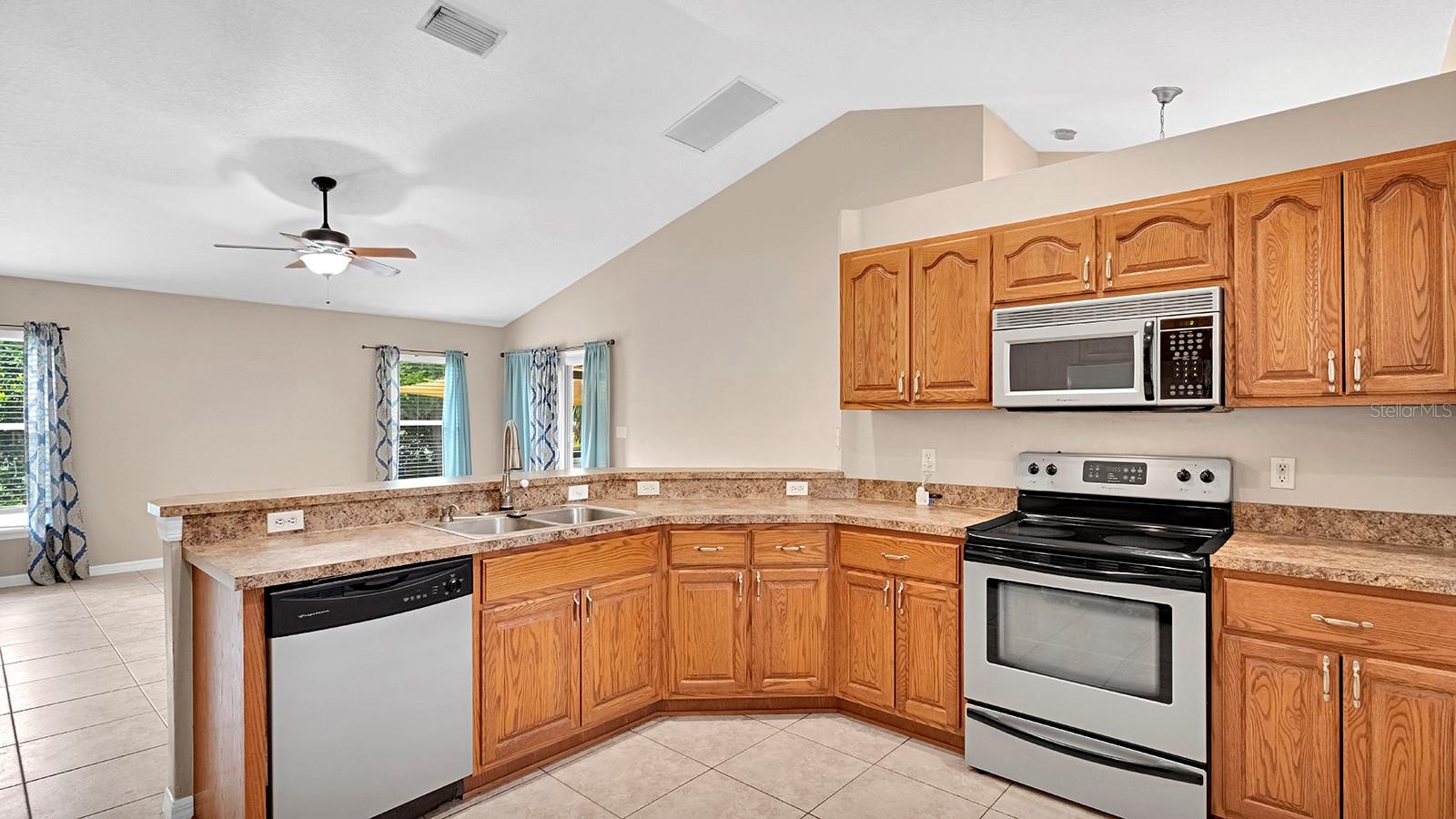 Search Properties for Sale 4 1176 PERCH DRIVE