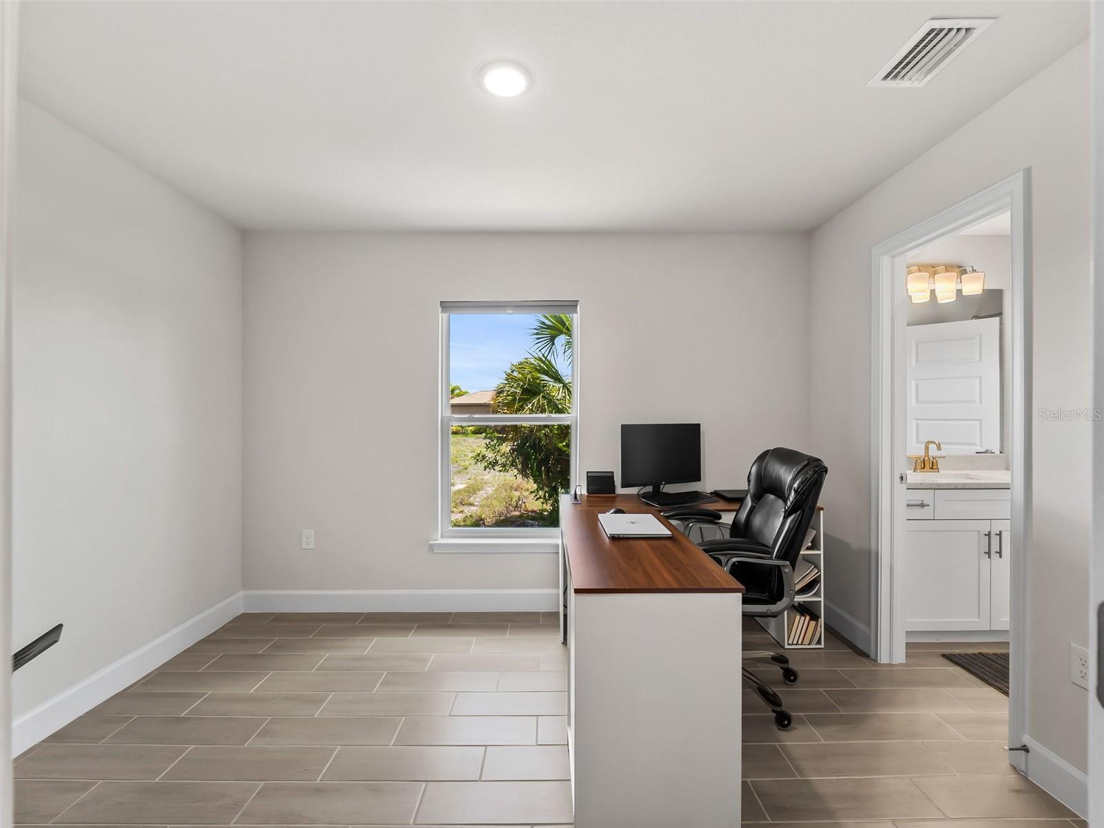 PORT CHARLOTTE SUB SEC 82 - Residential