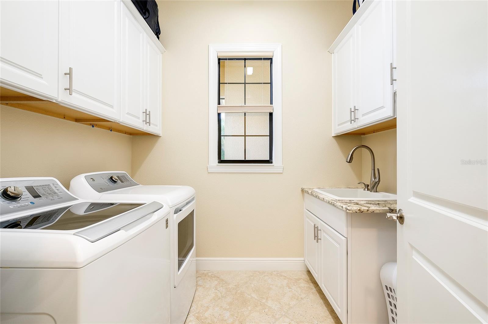 SARASOTA NATIONAL PH 1B R - Residential