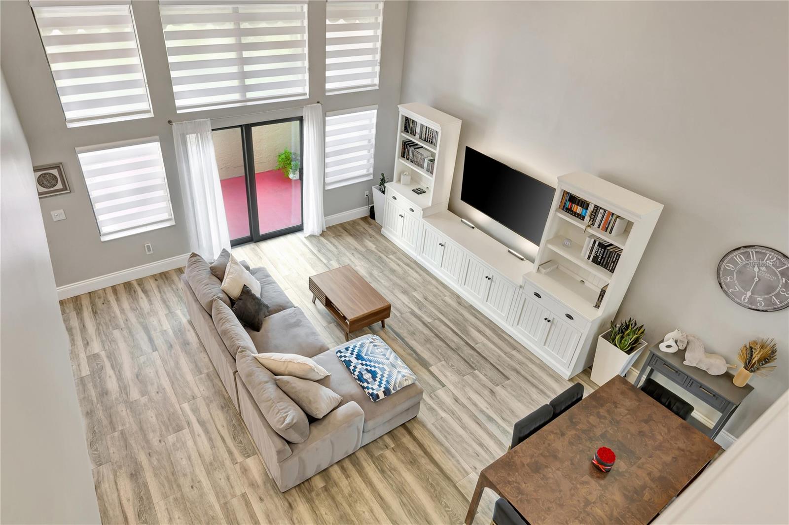 VILLA SONRISA CONDO - Residential