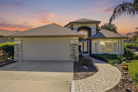 Photo of 6120 Landings Boulevard, Lady Lake, FL 32159 (MLS # OM722856)