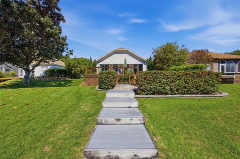 Tiny photo for 6120 Landings Boulevard, Lady Lake, FL 32159 (MLS # OM722856)