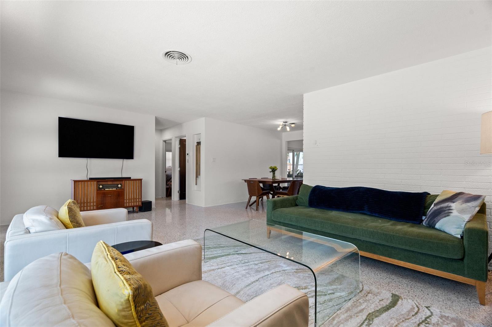 TROPICAL SHORES 3RD ADD - Residential