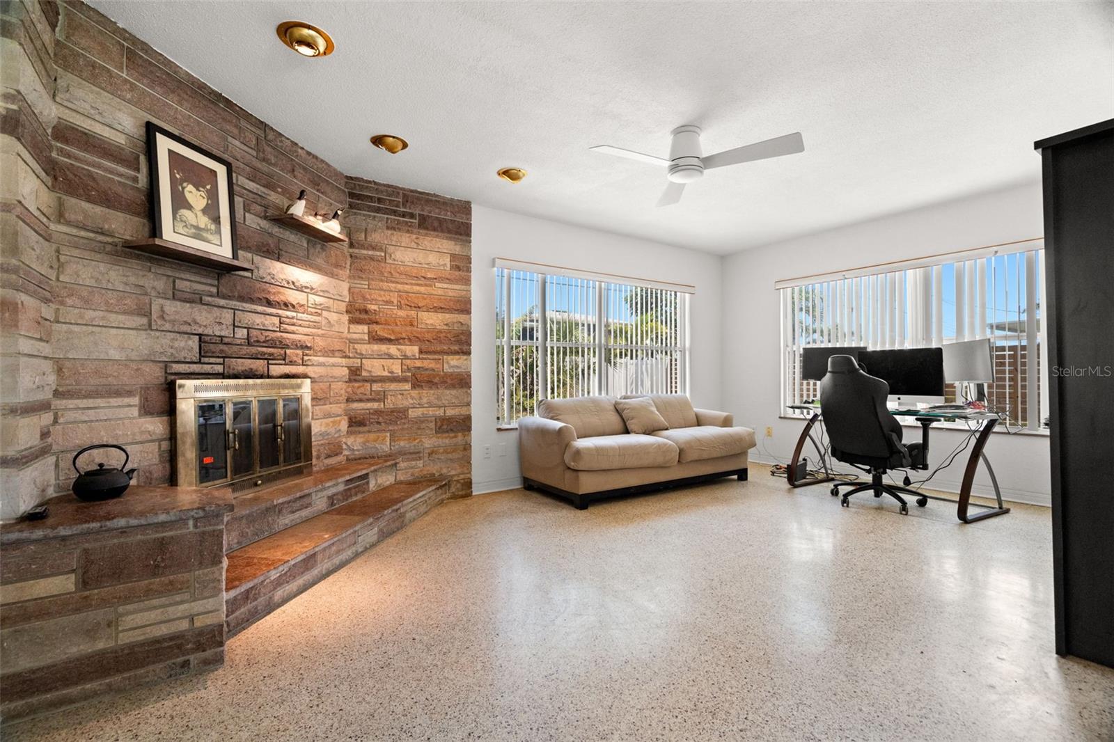 TROPICAL SHORES 3RD ADD - Residential