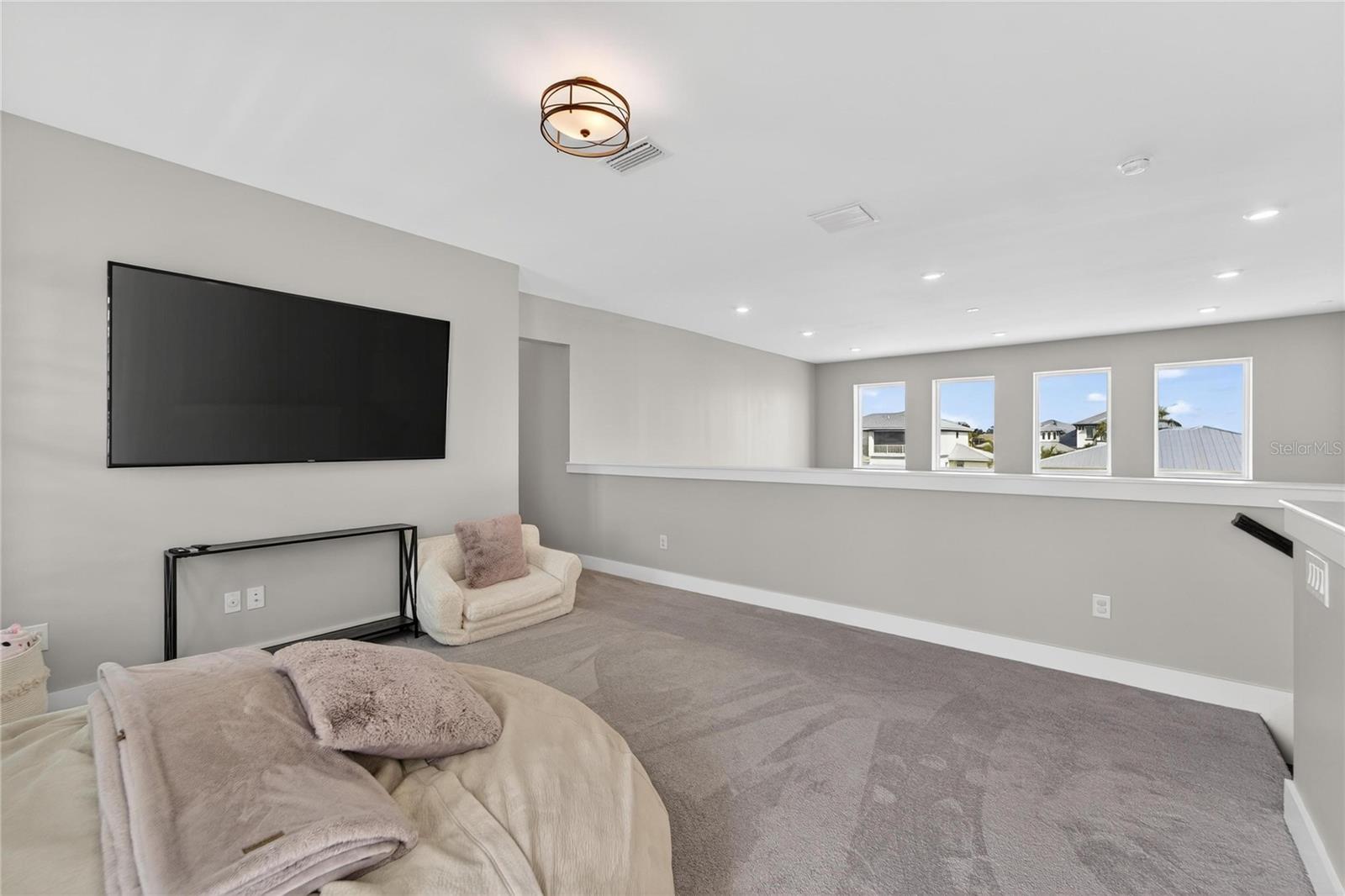 MIRABAY PH 2A-2 - Residential