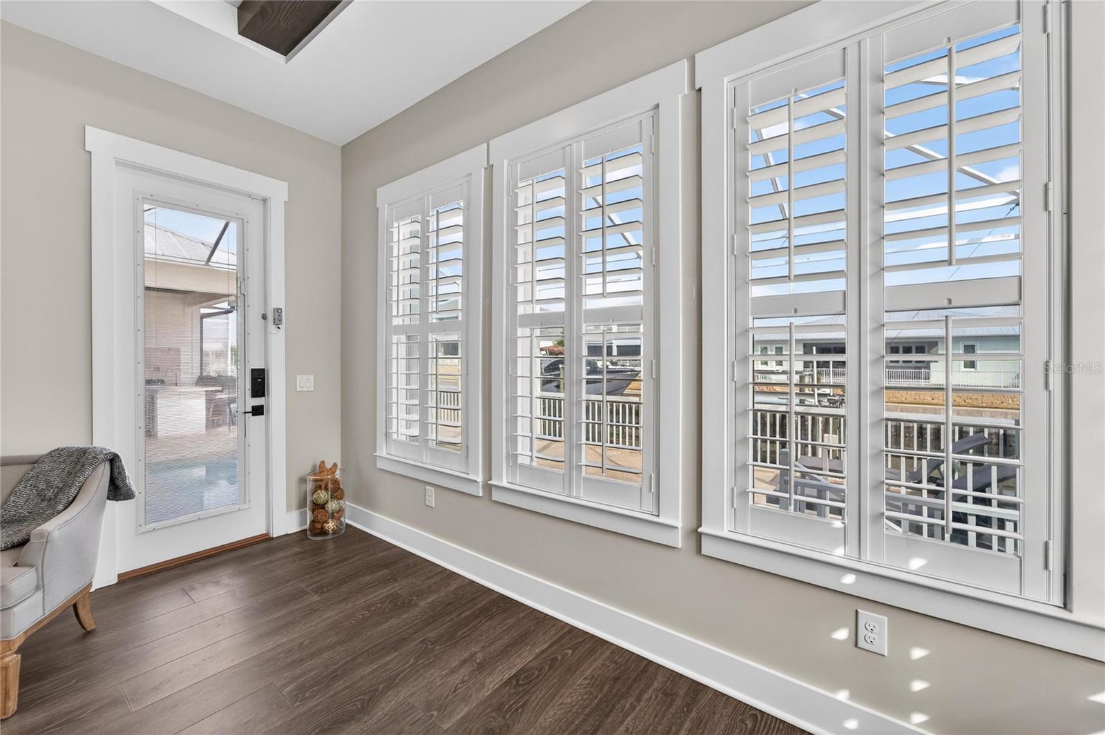 MIRABAY PH 2A-2 - Residential