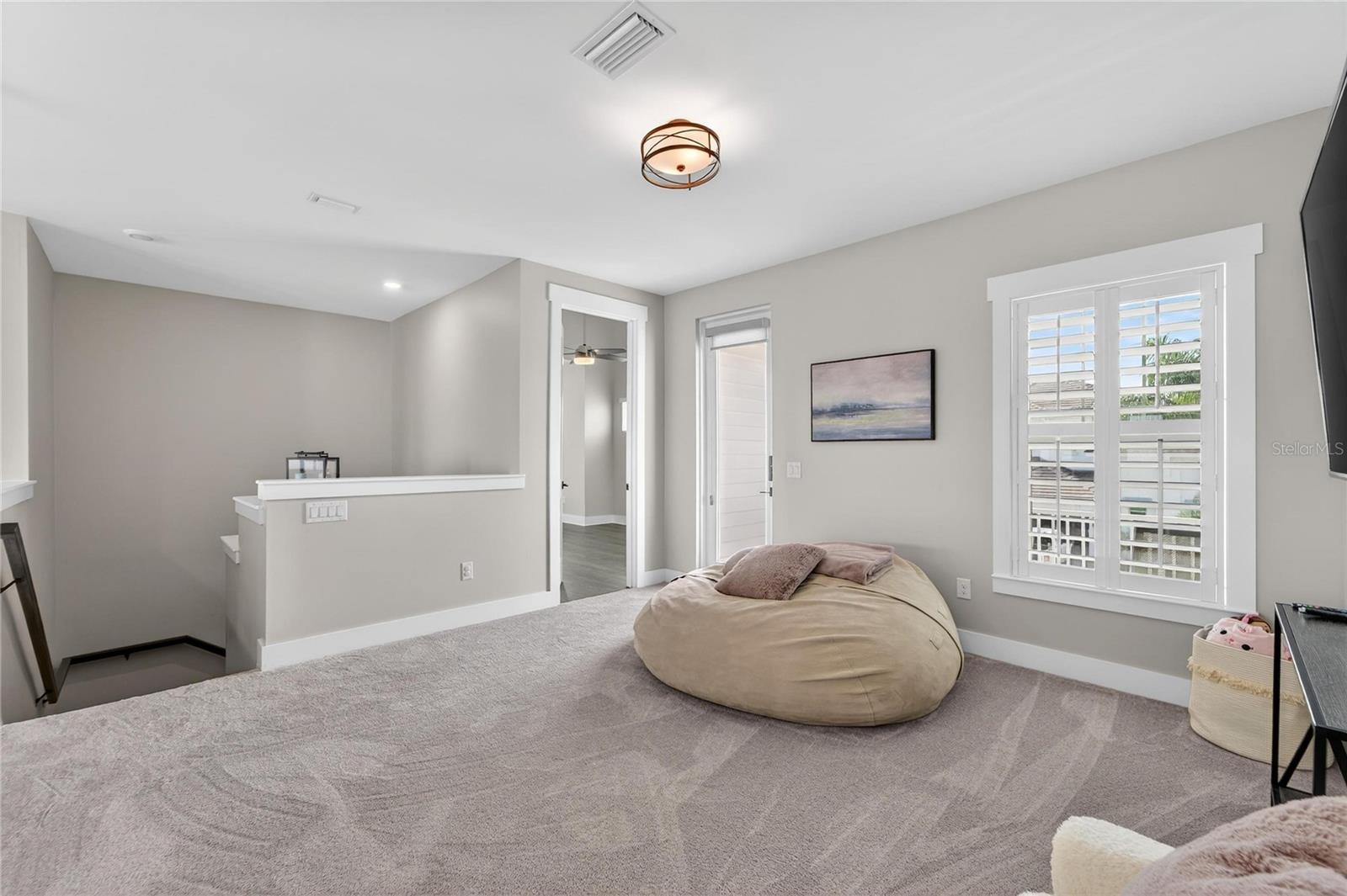 MIRABAY PH 2A-2 - Residential