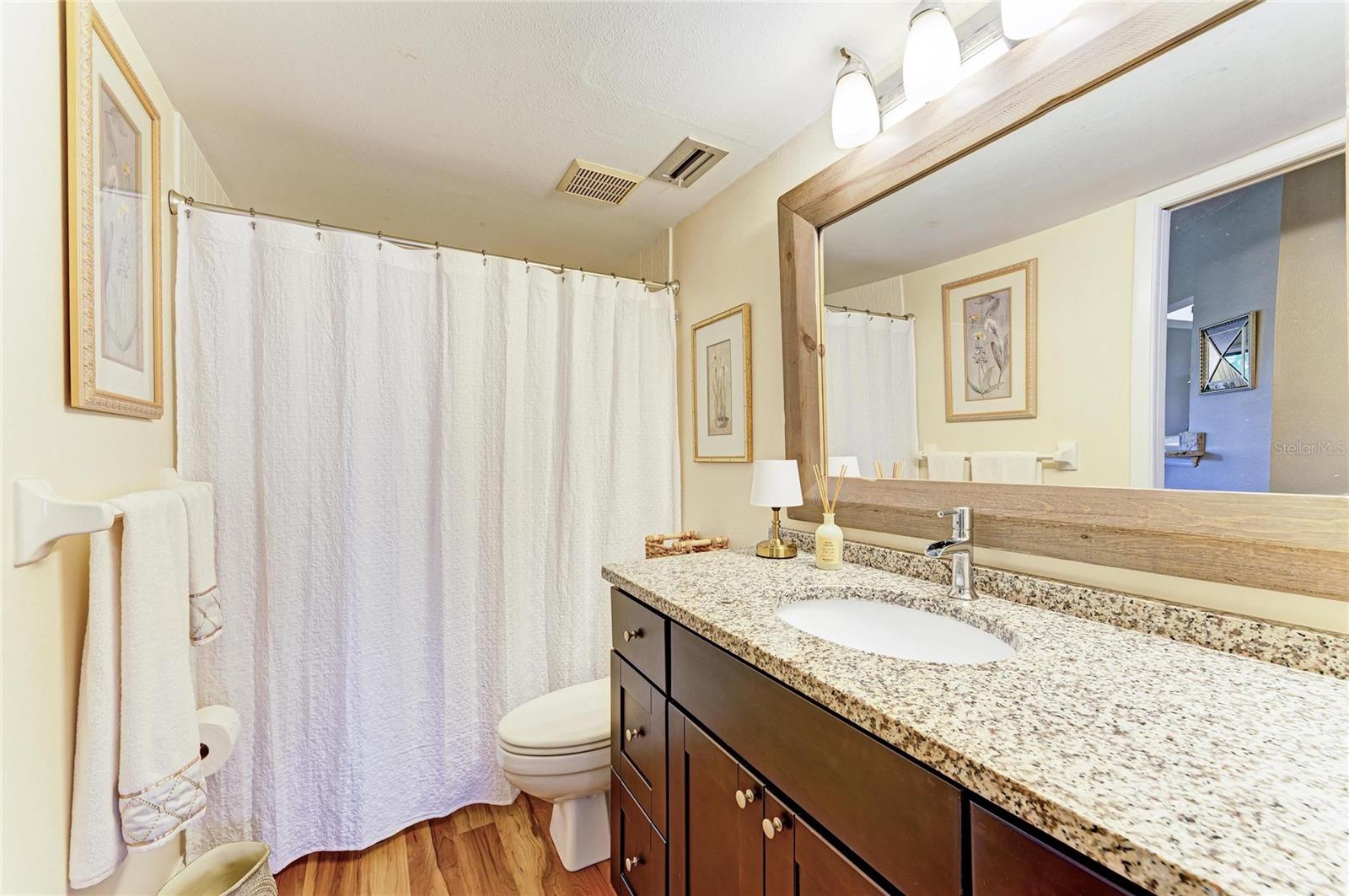 LAKE ARROWHEAD - Residential