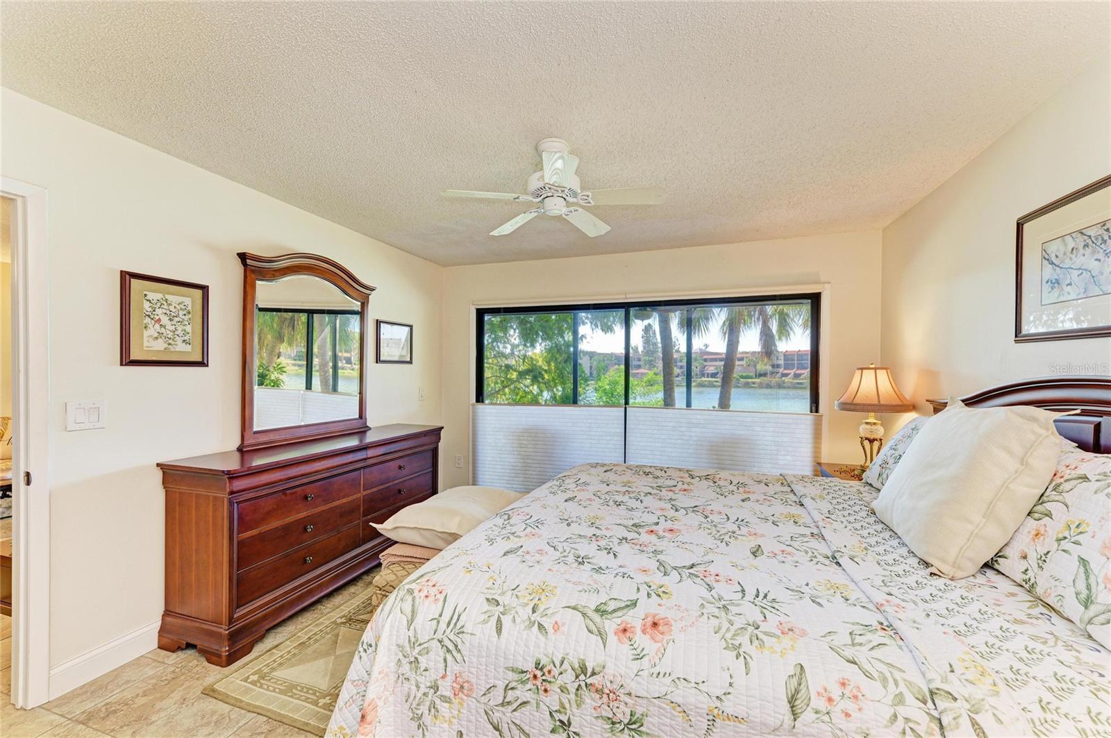 LAKE ARROWHEAD - Residential