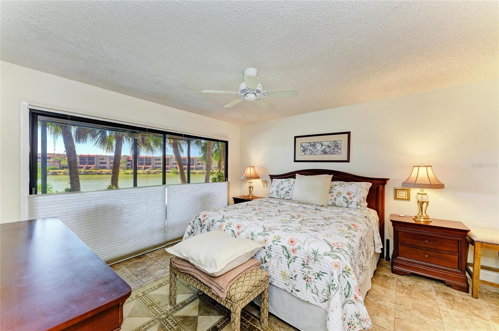 LAKE ARROWHEAD - Residential