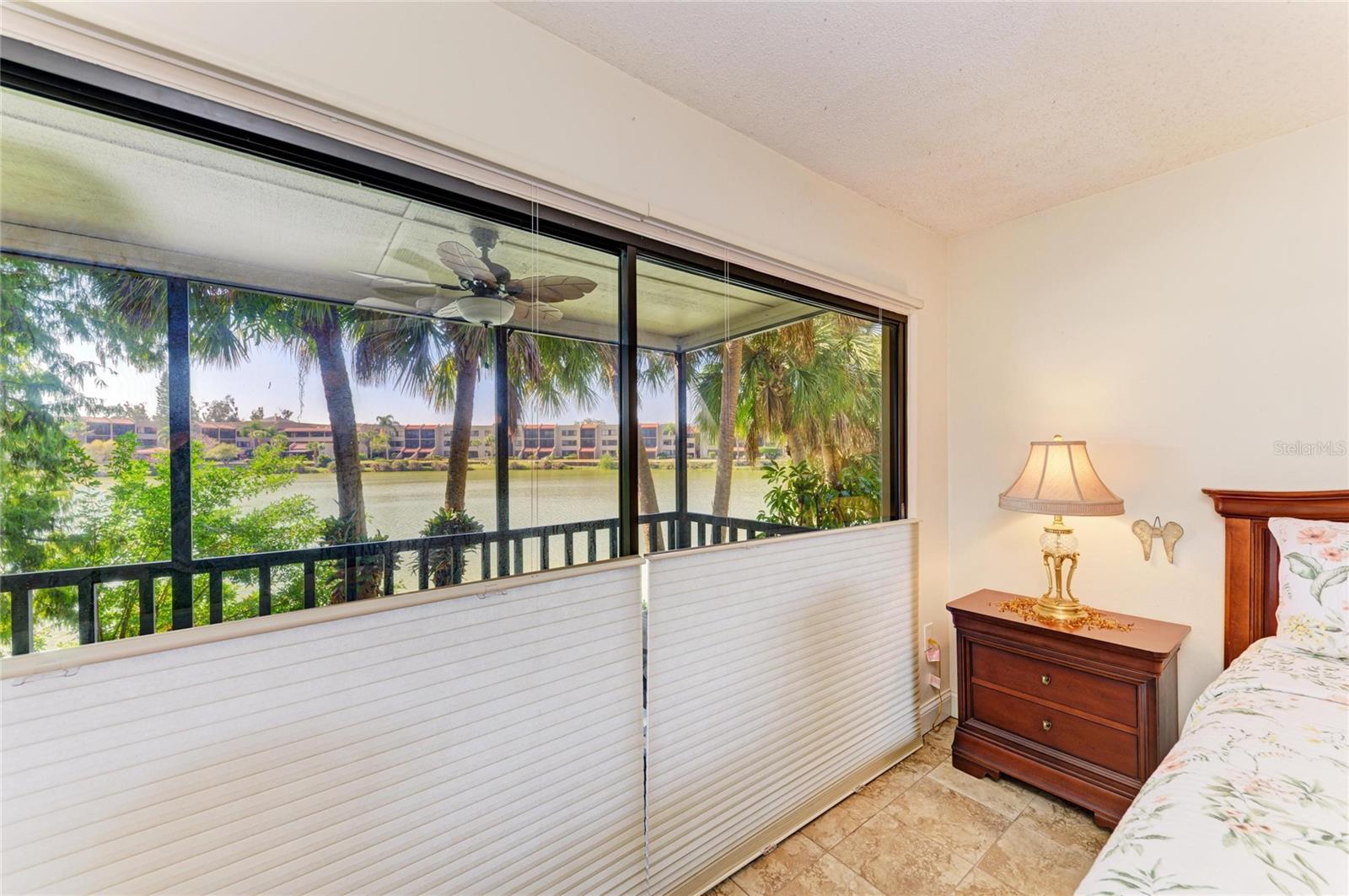 LAKE ARROWHEAD - Residential