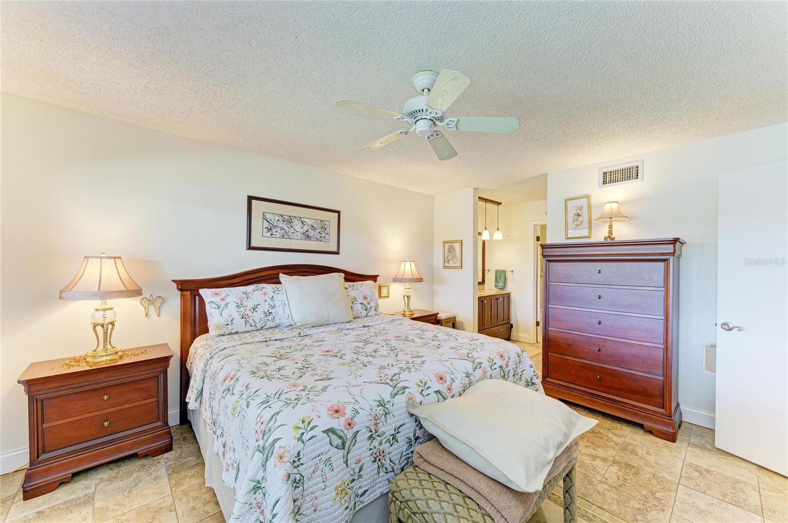 LAKE ARROWHEAD - Residential