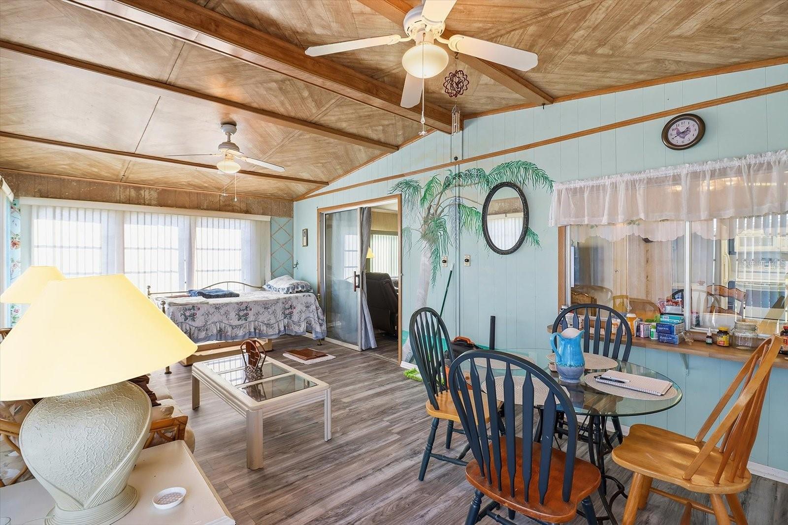 LAKE CONLEY - Residential