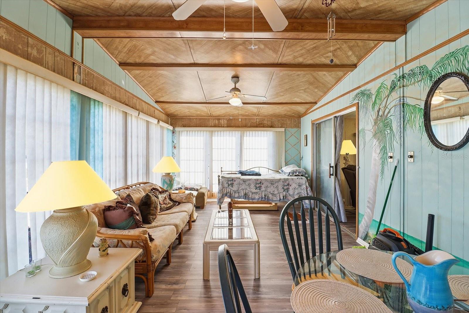 LAKE CONLEY - Residential