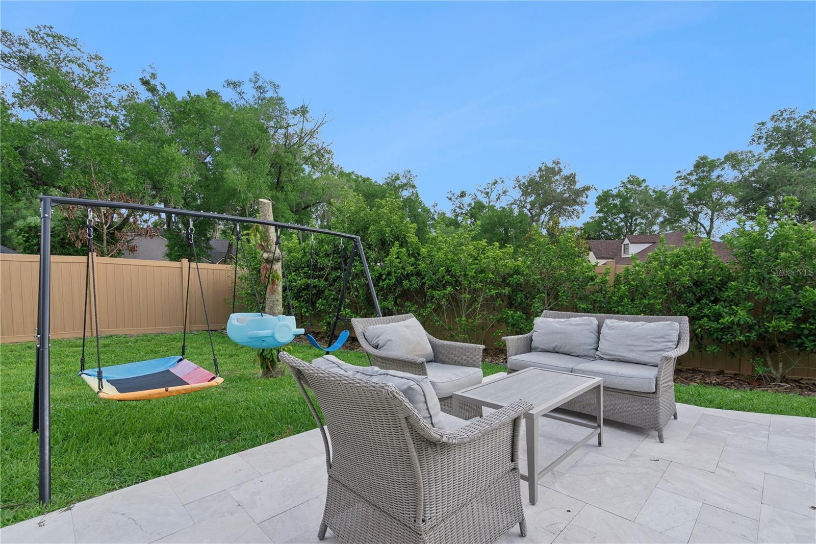 HUNTLEIGH WOODS - Residential