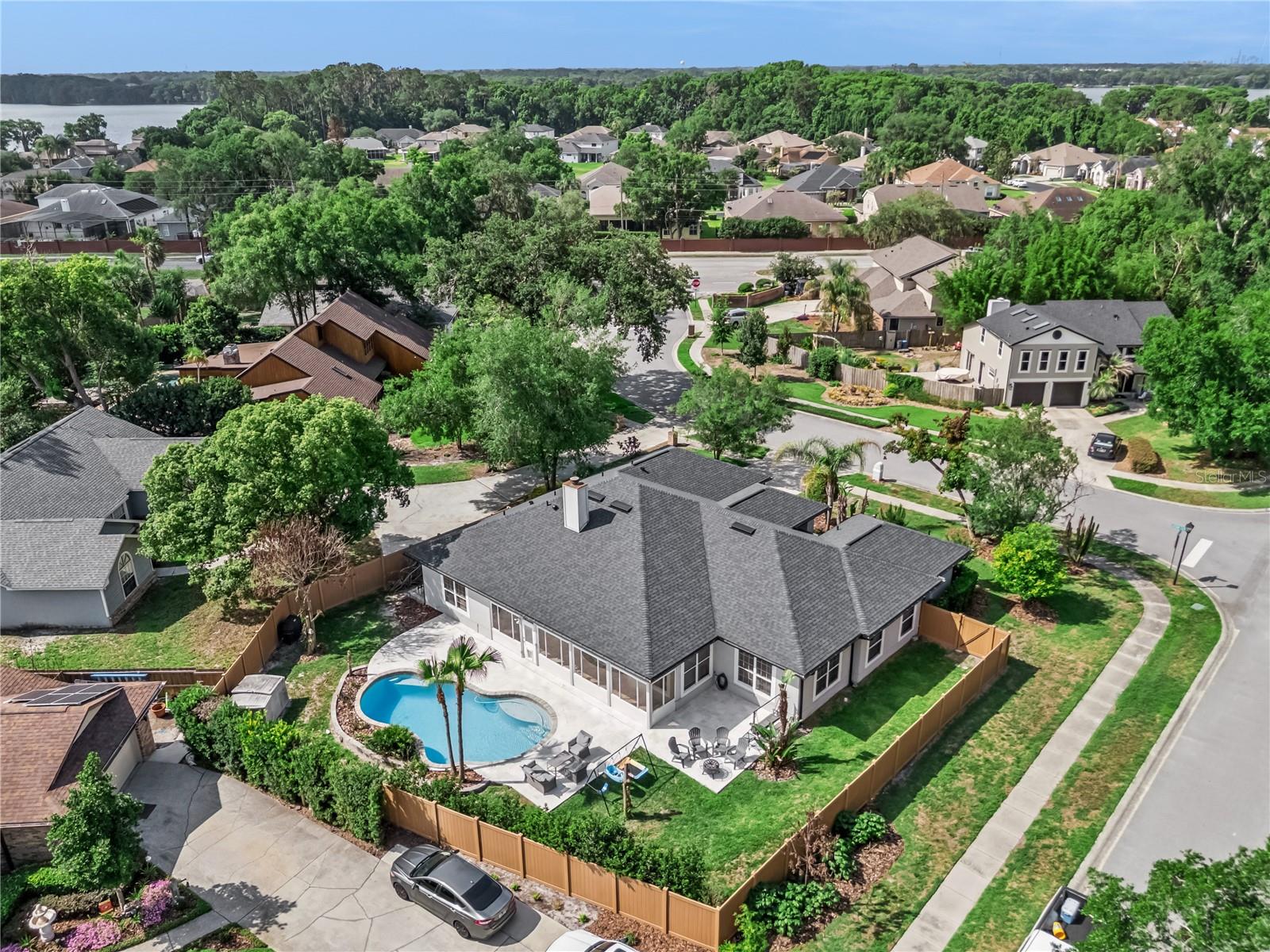HUNTLEIGH WOODS - Residential