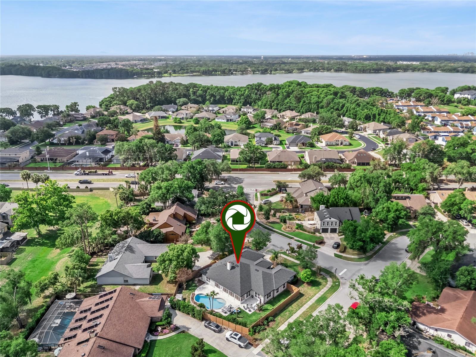 HUNTLEIGH WOODS - Residential