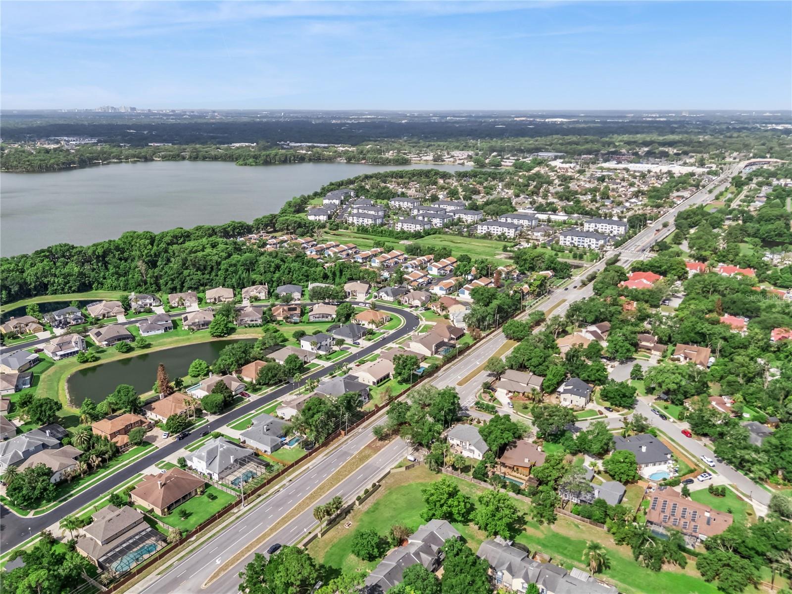 HUNTLEIGH WOODS - Residential