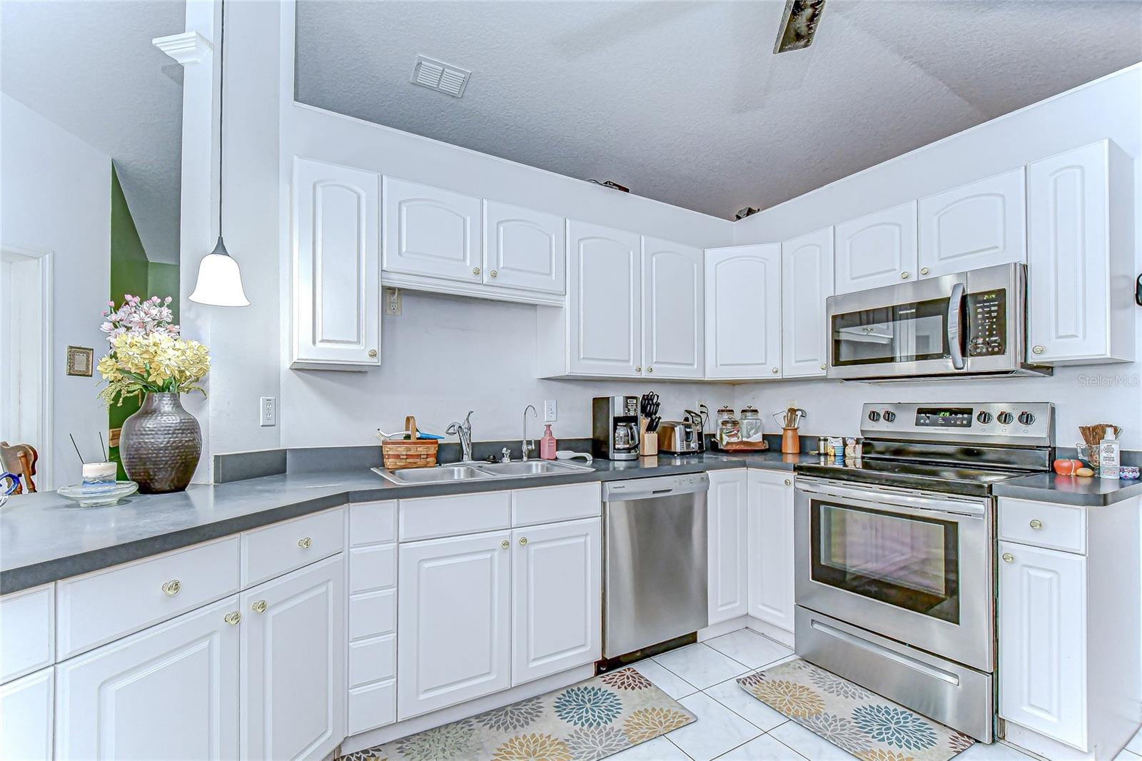 OAK CREST ESTATES - Residential