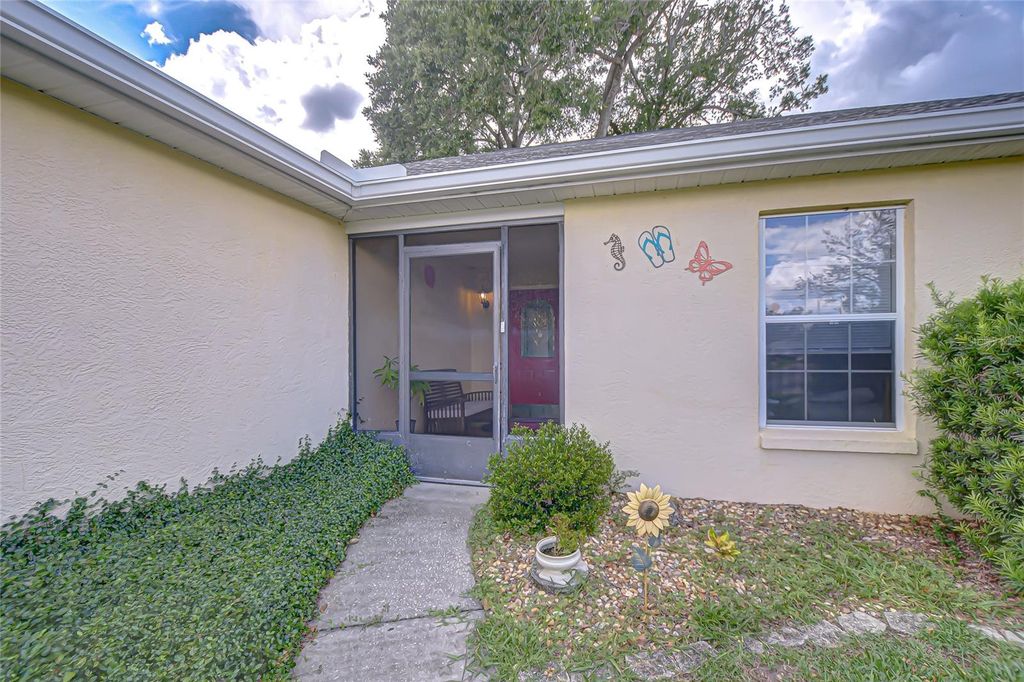 Photo of 6911 Oakcrest Way, Zephyrhills, FL 33542 (MLS # W7881903)