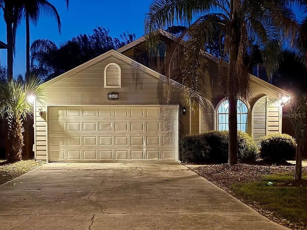Photo of 1043 Seabreeze Avenue, Jacksonville Beach, FL 32250 (MLS # O6410243)