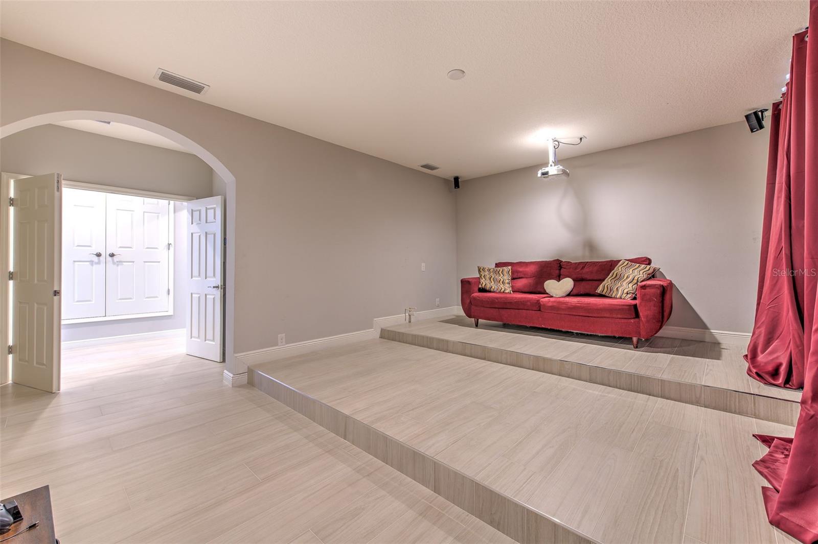 LA COLLINA PHS 2A & 2B - Residential