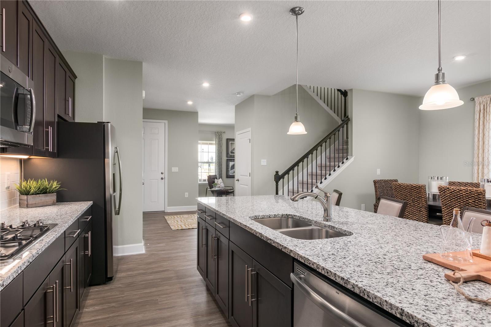 LAKE MATTIE PRESERVE SINGLE FAMILY - Residential