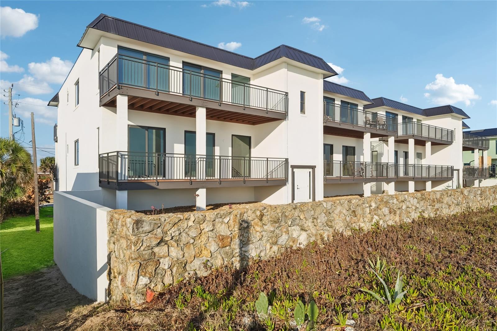 OCEAN LAKE VILLAS - Residential