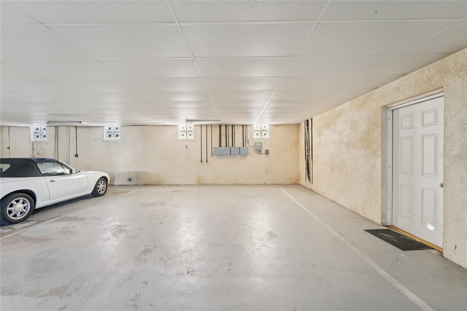 OCEAN LAKE VILLAS - Residential