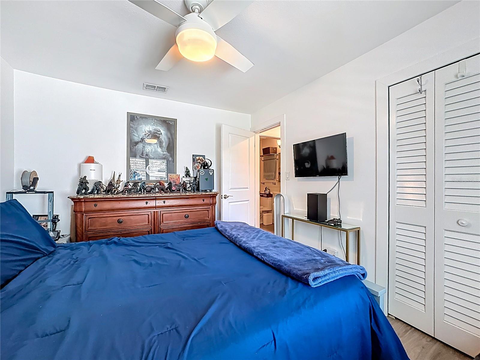 SUNCREST - Residential