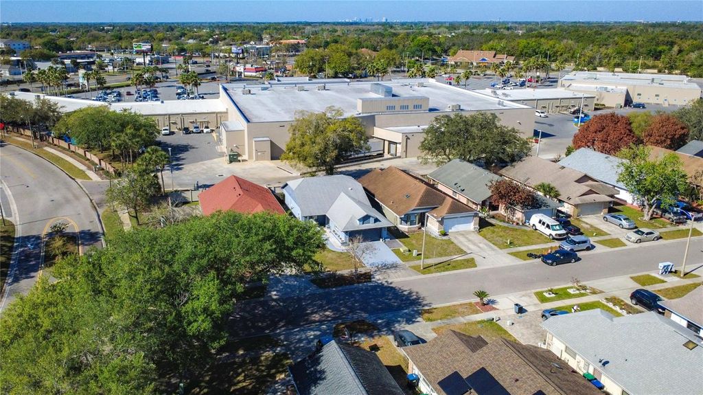 Photo of 10405 Cresto Delsol Circle, Orlando, FL 32817 (MLS # O6393245)