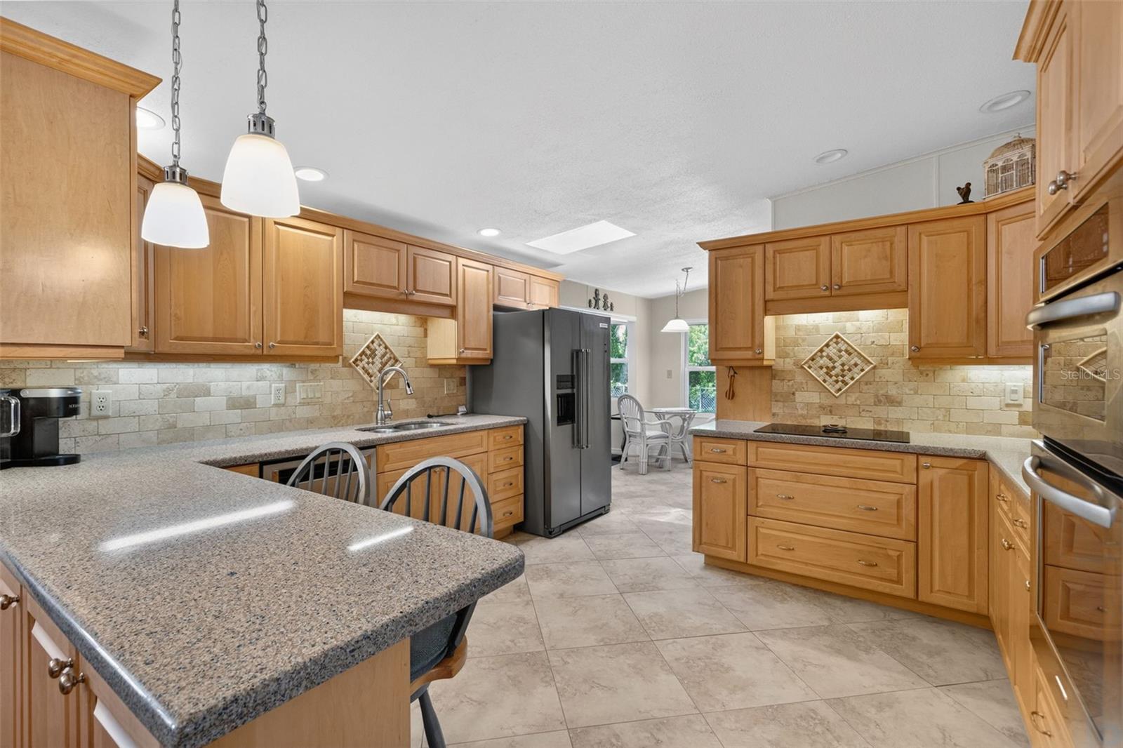 LA CASA MHP CO-OP - Residential