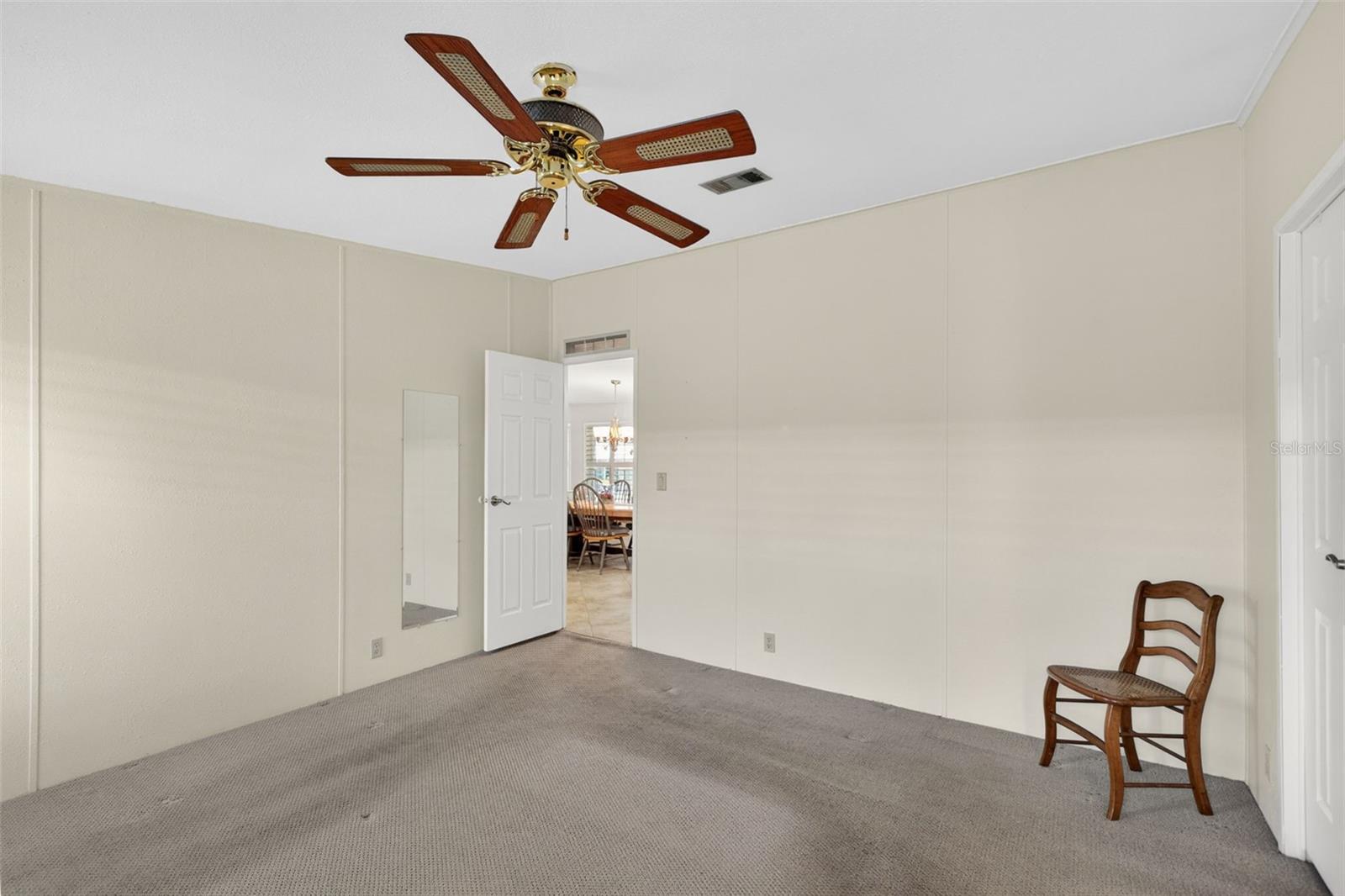 LA CASA MHP CO-OP - Residential