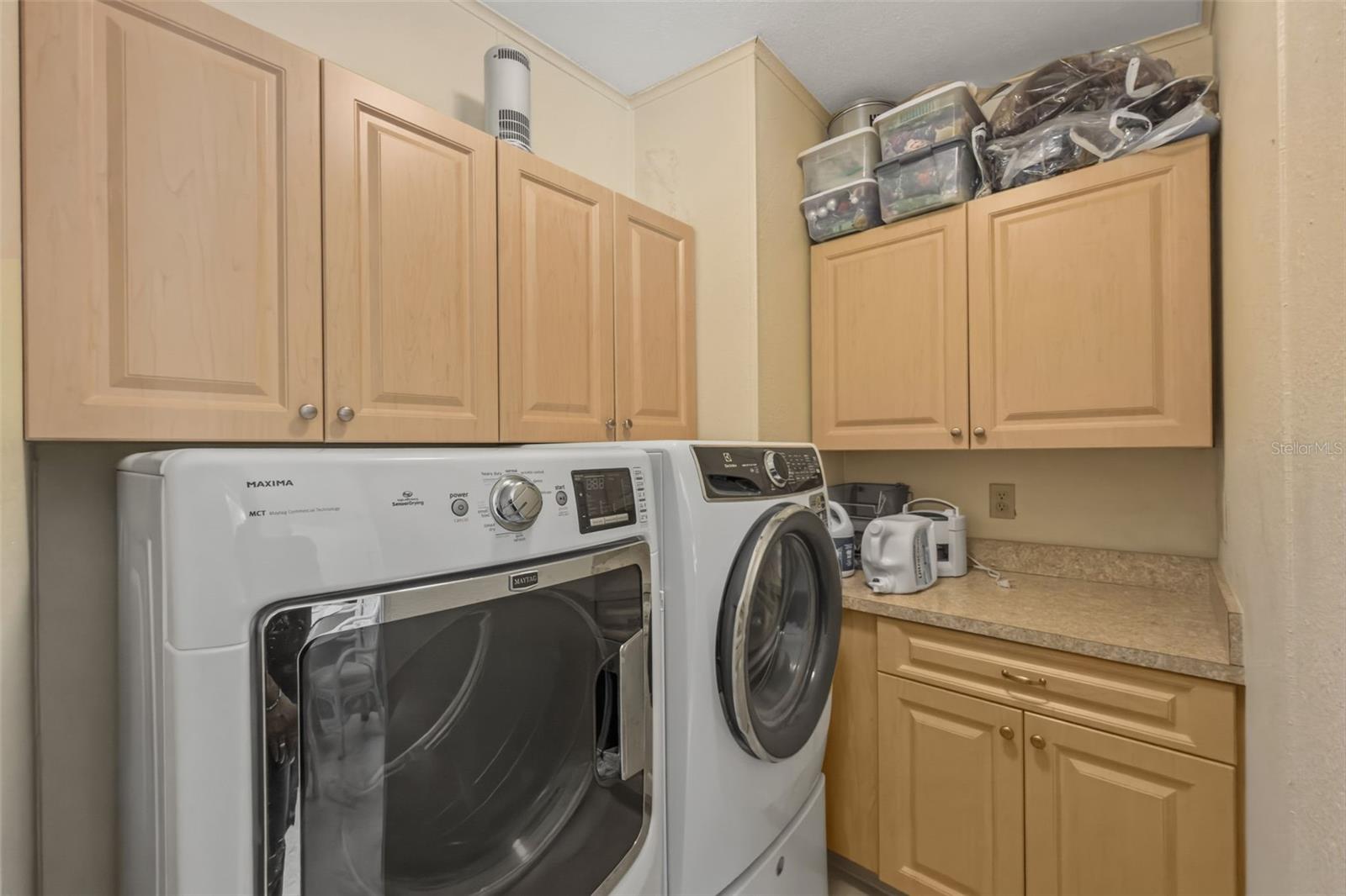 LA CASA MHP CO-OP - Residential