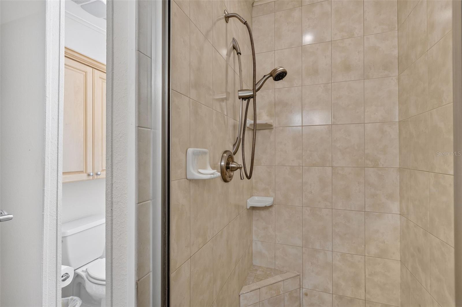 LA CASA MHP CO-OP - Residential