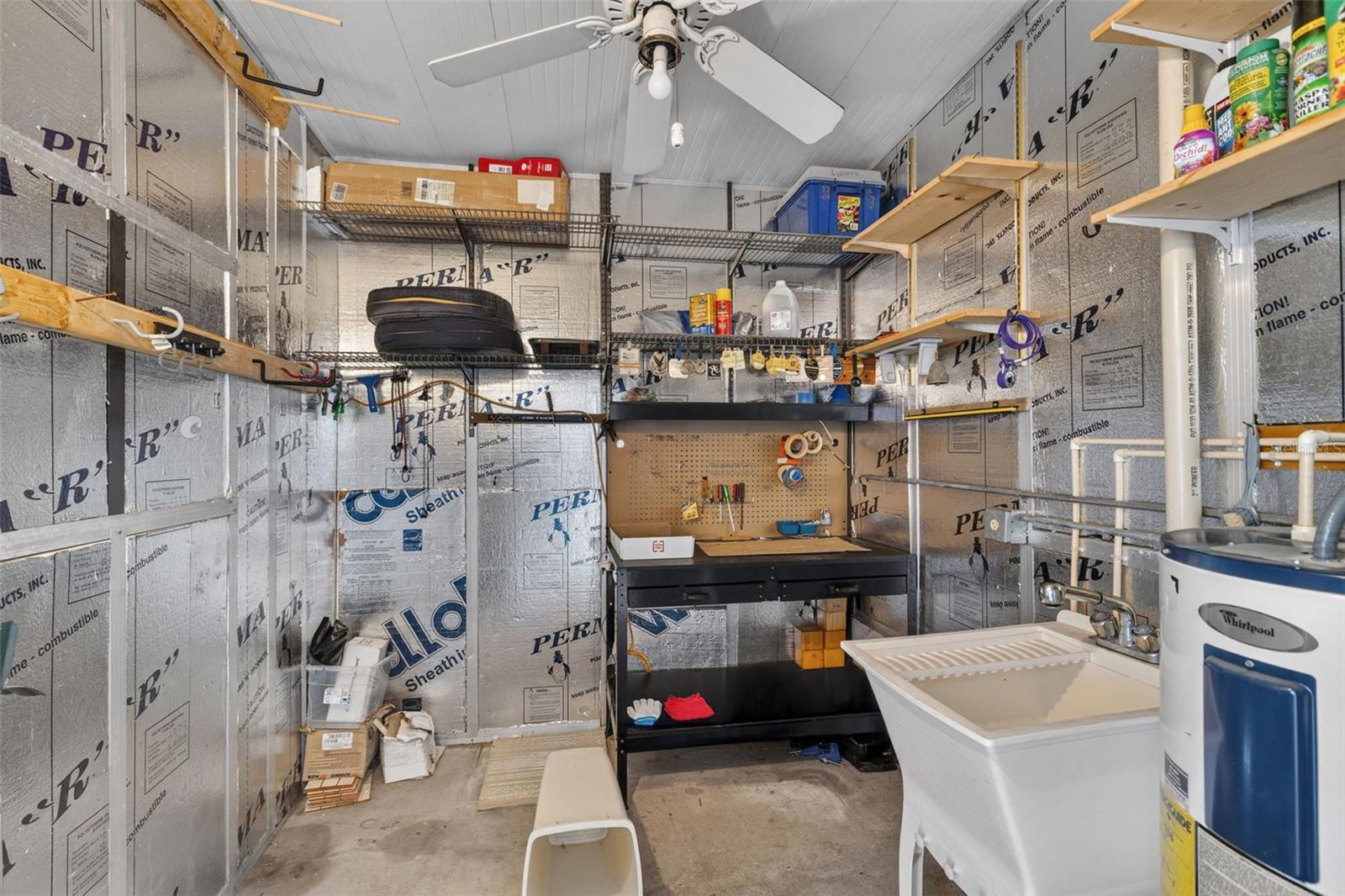 LA CASA MHP CO-OP - Residential