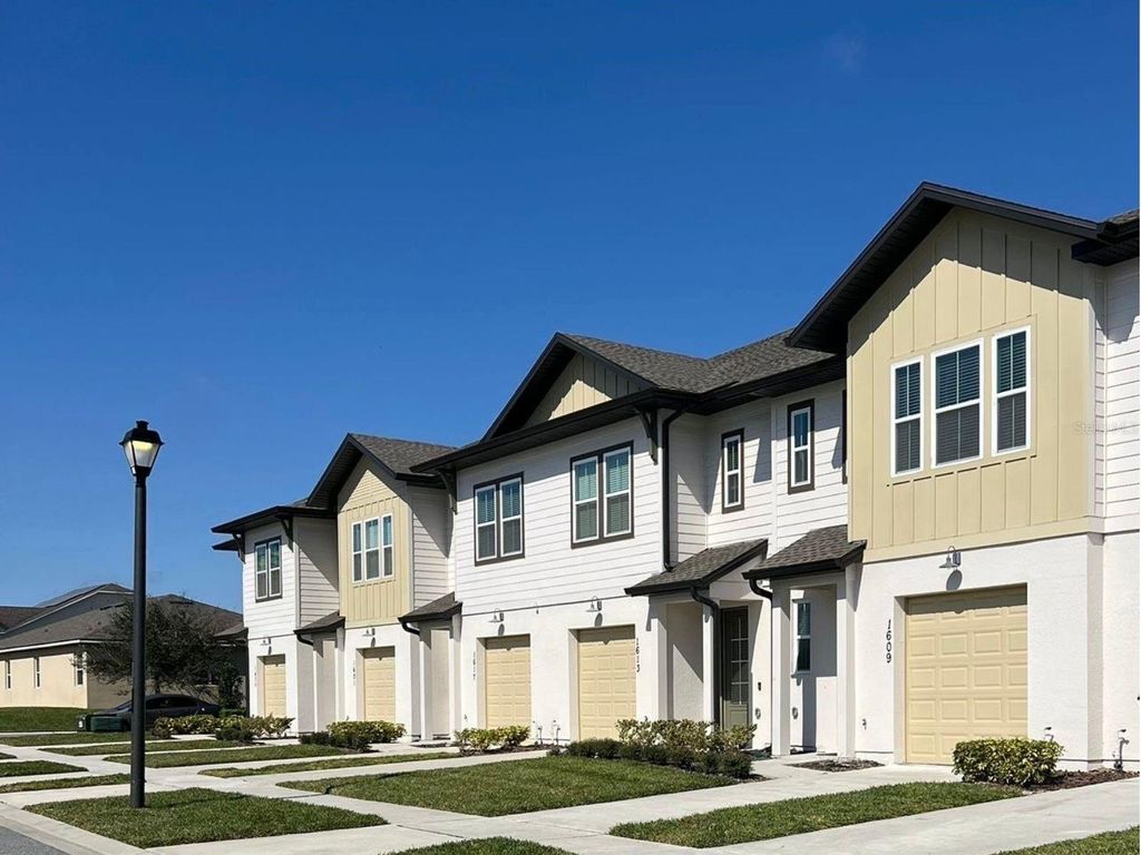 Photo of 1613 Pelican Drive, Davenport, FL 33896 (MLS # S5144342)