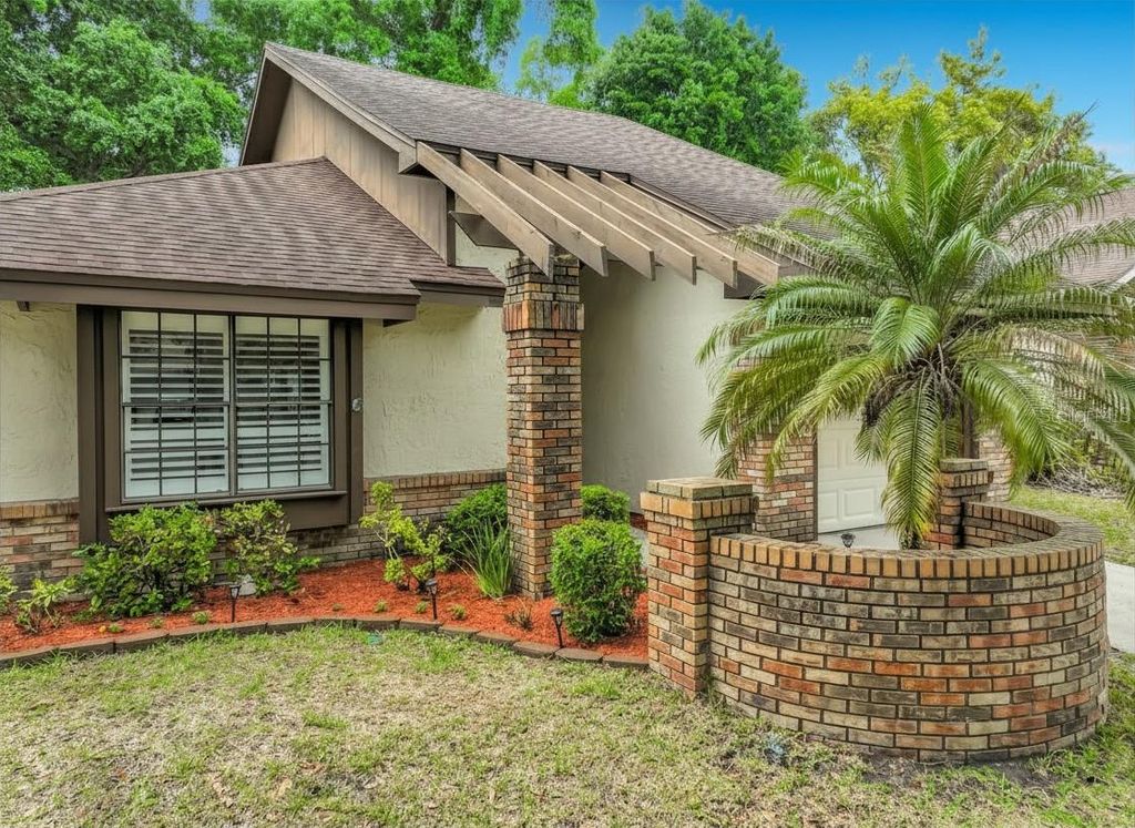 Photo of 2966 Golden View Lane, Orlando, FL 32812 (MLS # O6397919)